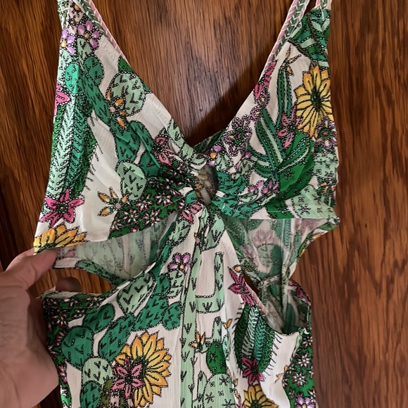 Trina Turk Cacti Cut Out Dress Sizes S M and L NWT - Picture 8 of 16